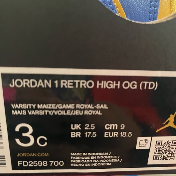 Royal blue & Yellow number 1’s - Picture 3 of 3